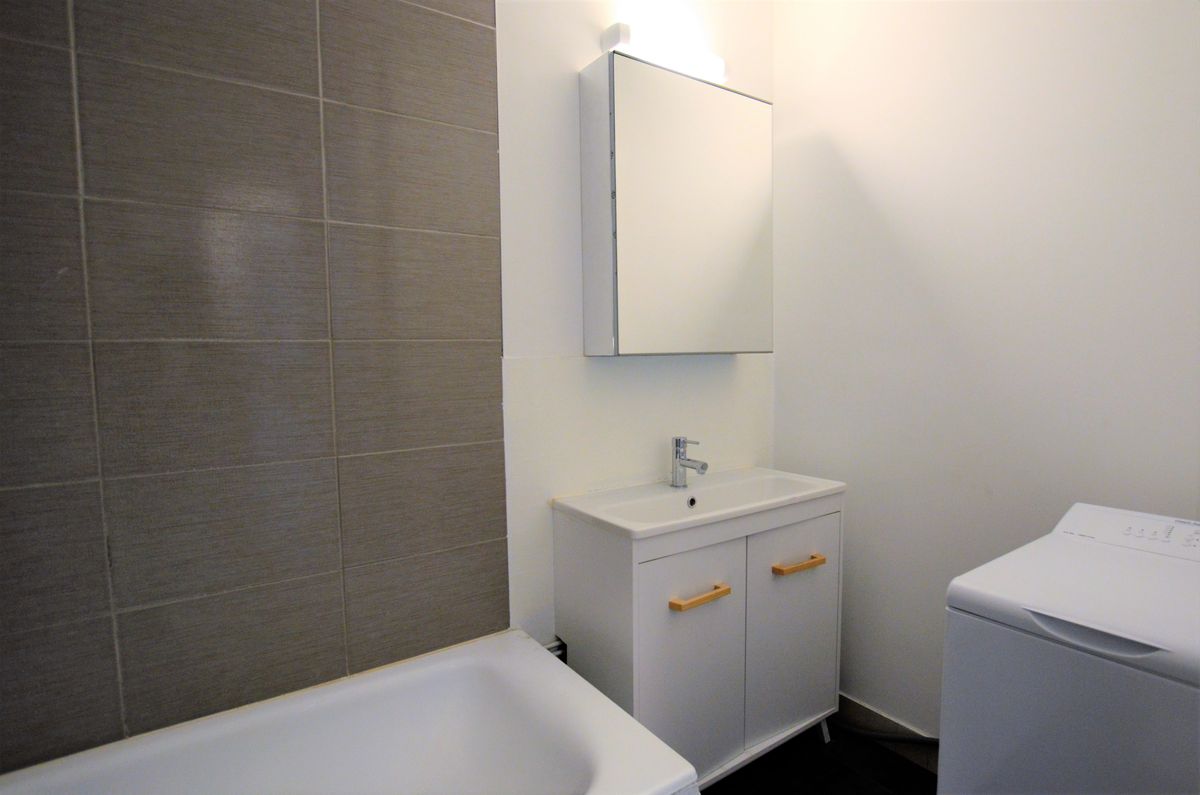 a9f3479d63b5b76360a7ed1152db3b18ee54fb4c