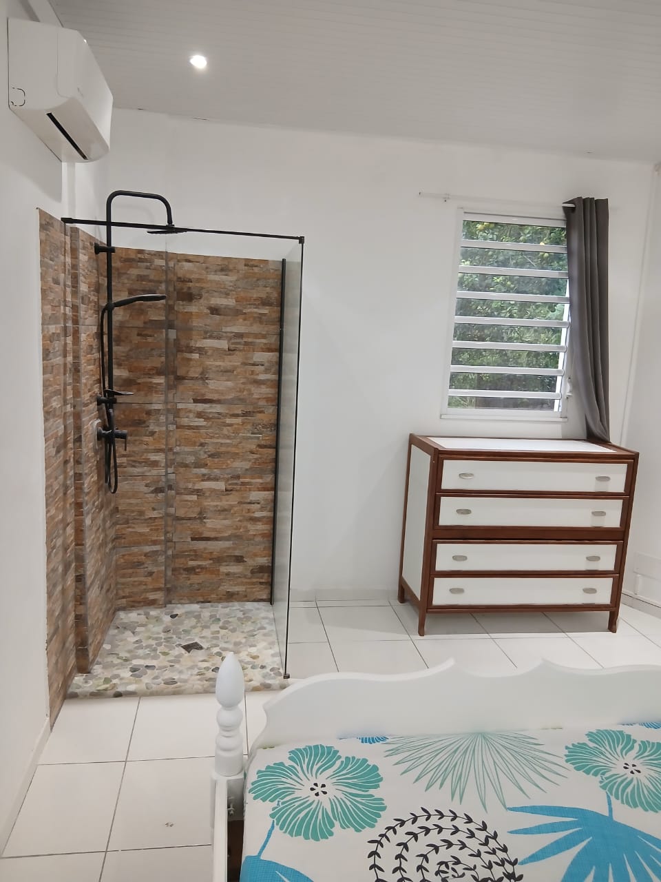 WhatsApp Image 2025-11-12 at 14.08.27 (3)