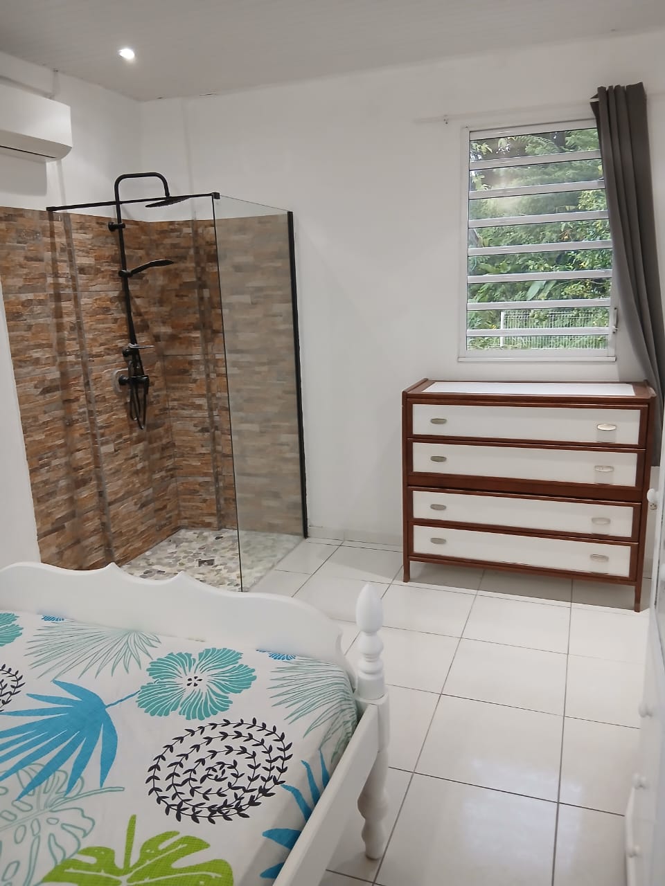 WhatsApp Image 2025-11-12 at 14.08.27 (5)